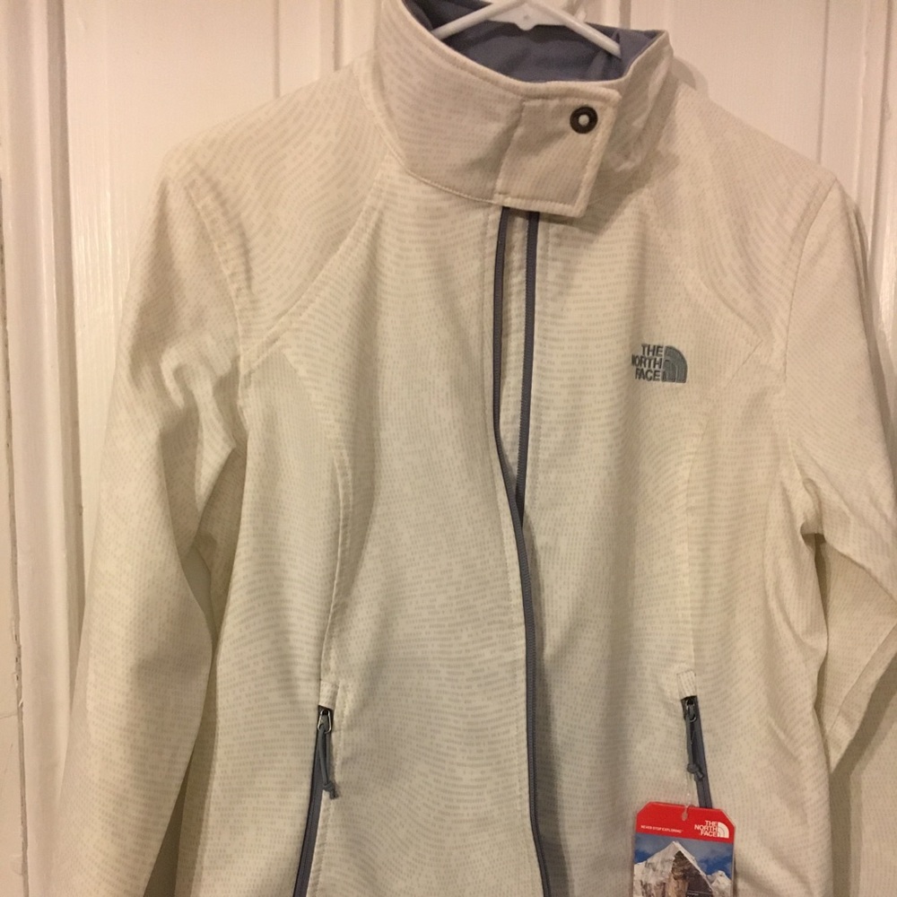 NEW North Face jacket, medium